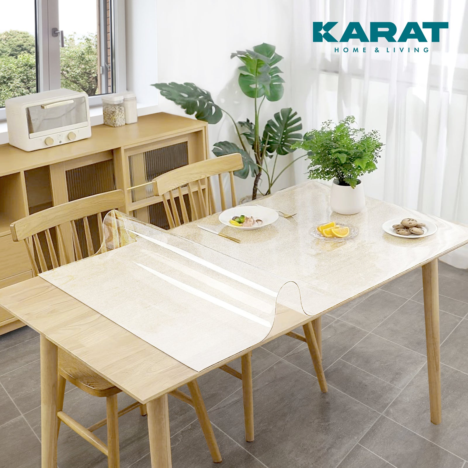 Tischfolie transparent mattiert mit geradem Schnitt | Imperial | Rutschfeste, wasserdichte Schutzfolie für Tische | Individueller Zuschnitt nach Maß